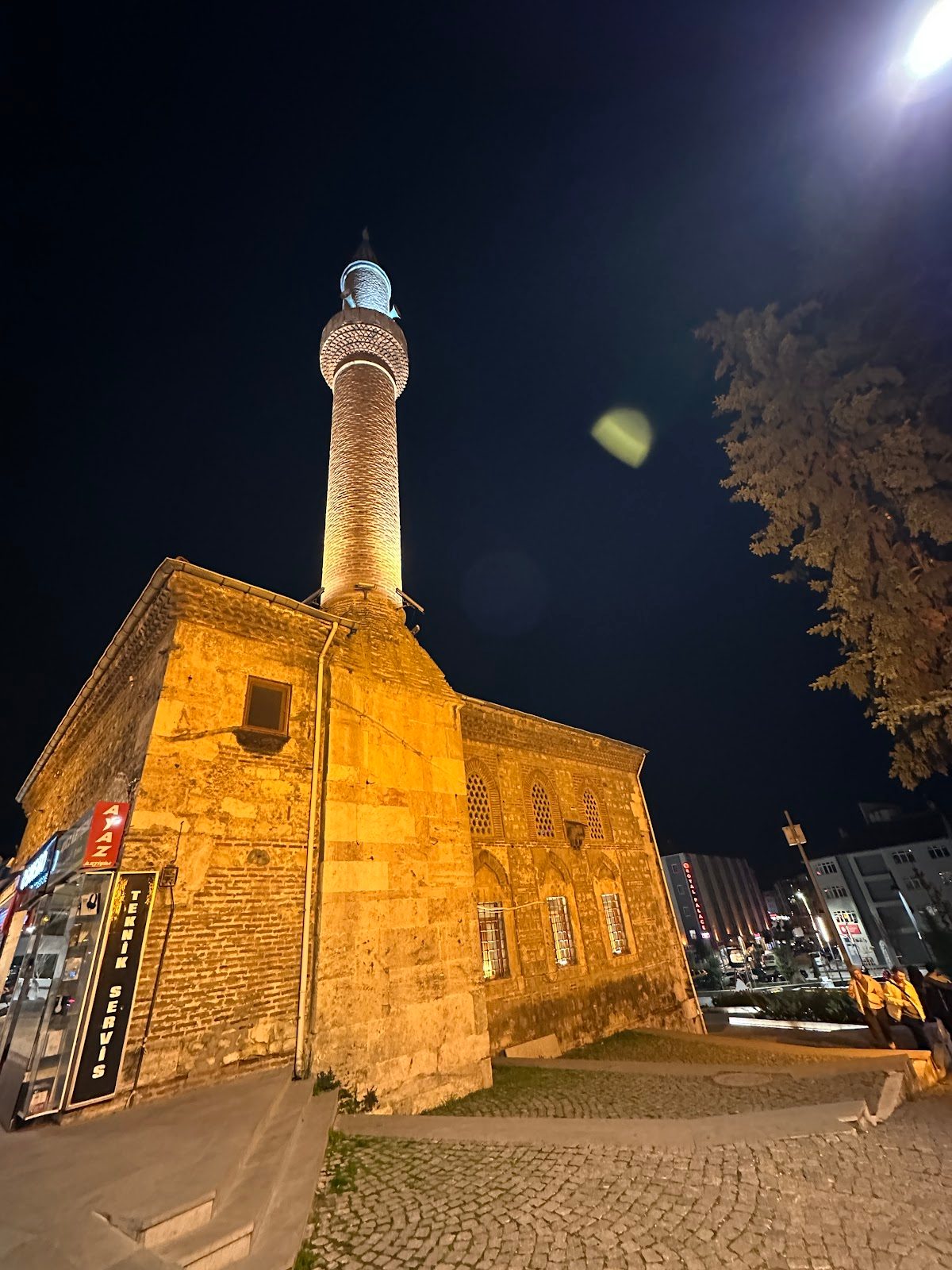 Sarachane Mosque