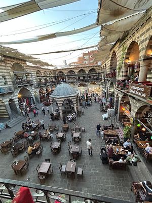 خان حسن باشا