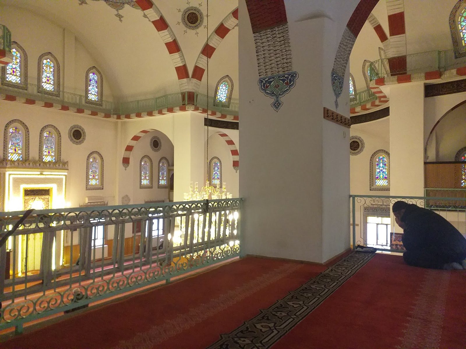 مسجد أمره