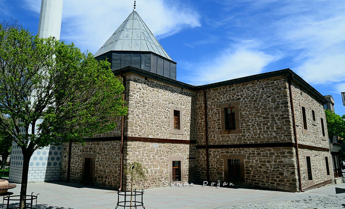 Şems-i Tebrizi Camii ve Türbesi - 5