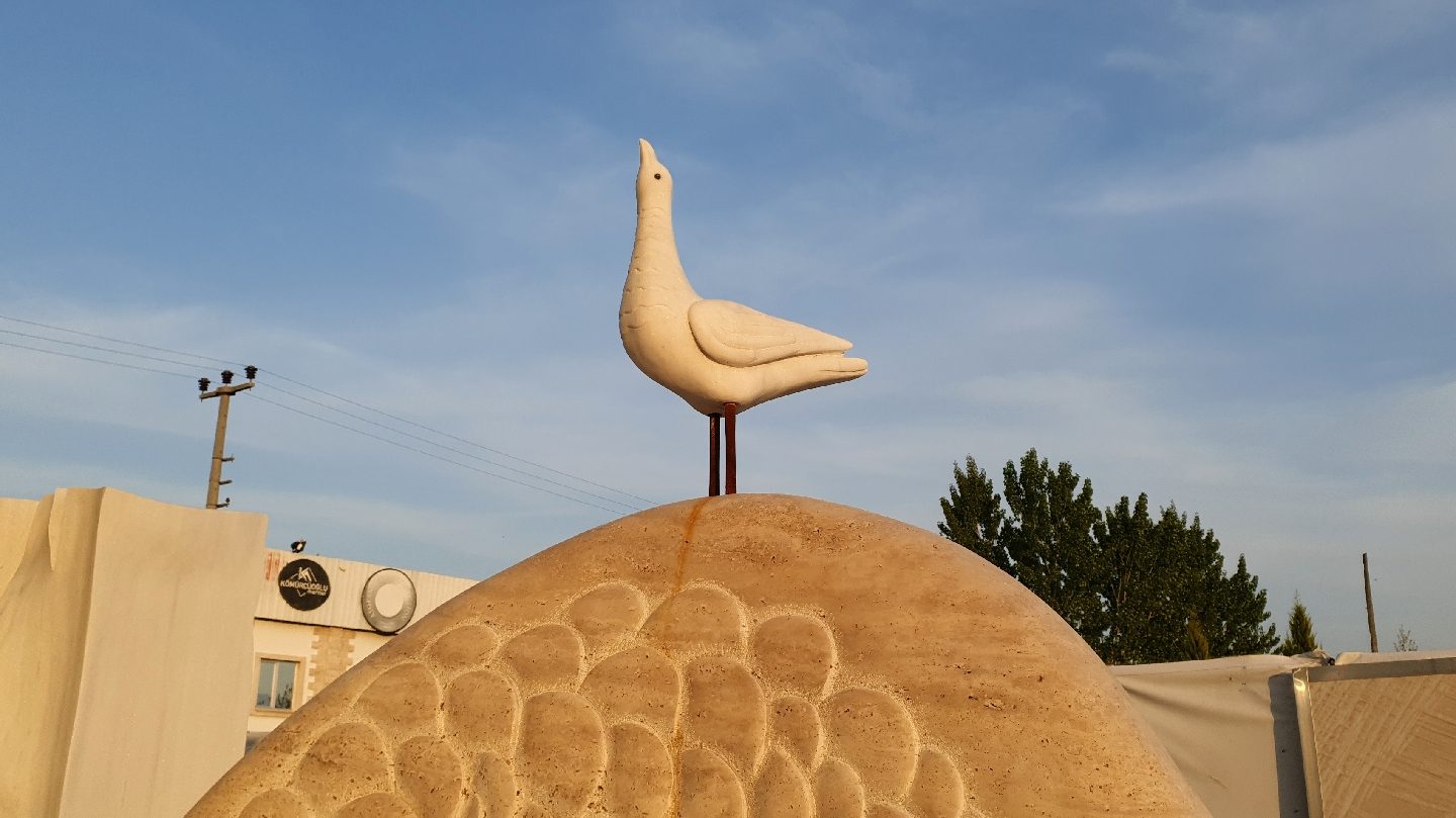 مستعمرة التماثيل