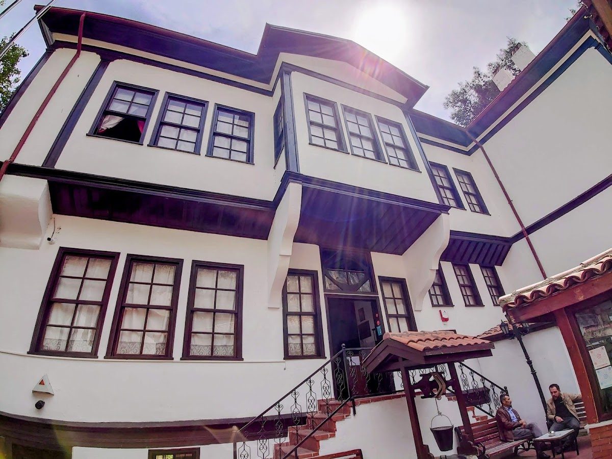 Hazeranlar Konağı Etnografya Müzesi - 3
