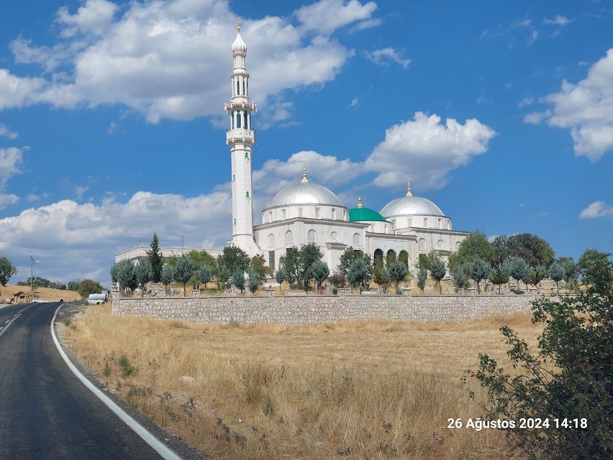 Tomb of Prophet Uzeyr - 5