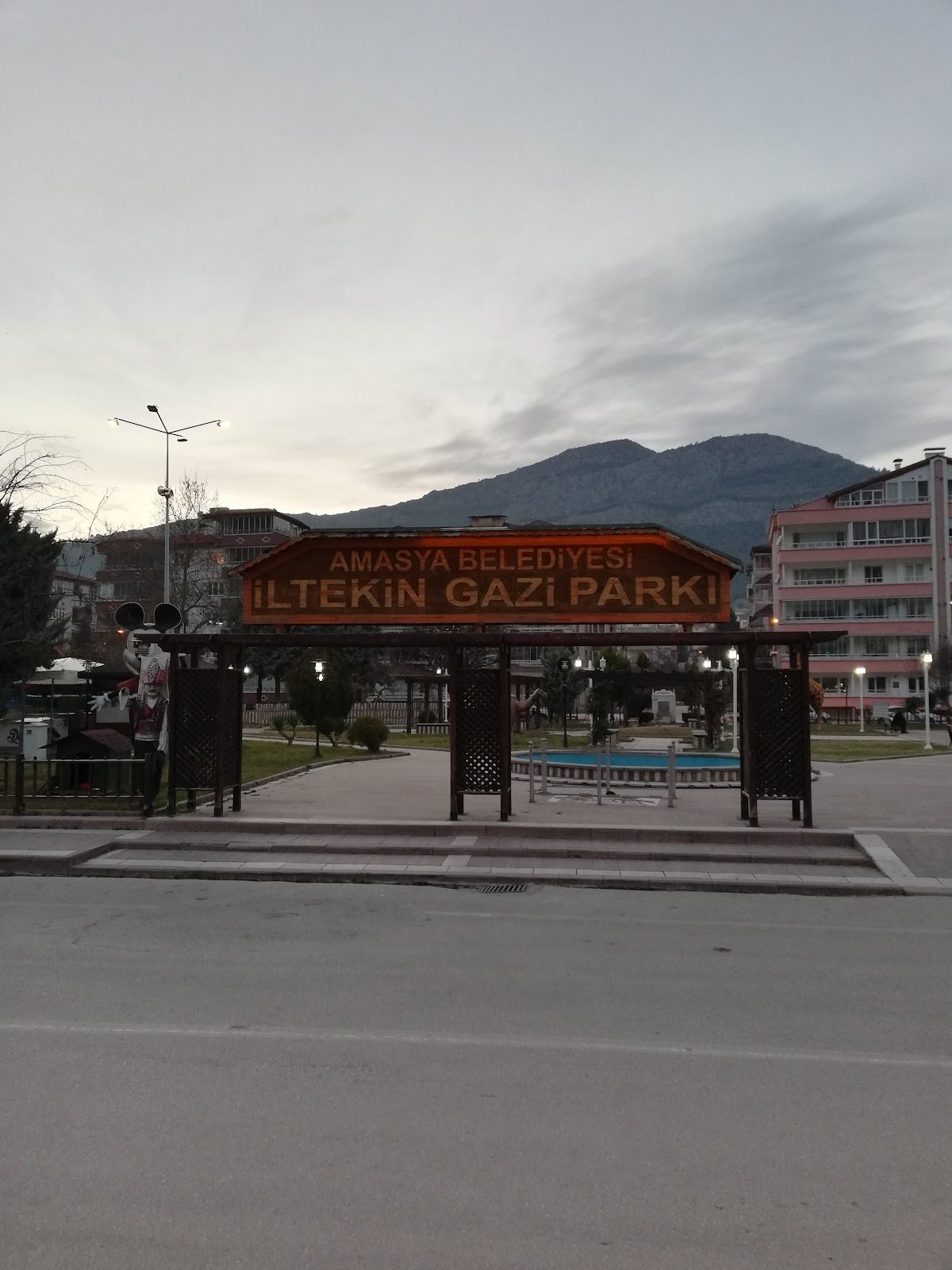 İltekin Gazi Park