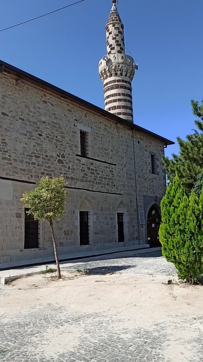 Alacalı Cami - 2