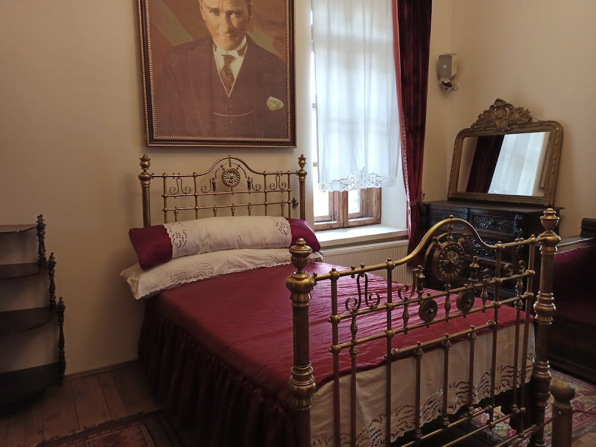 Atatürk House Museum - 3